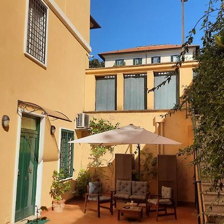 B&B Five Рим Екстериор снимка